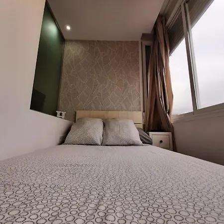 公寓 Rusadir Hall